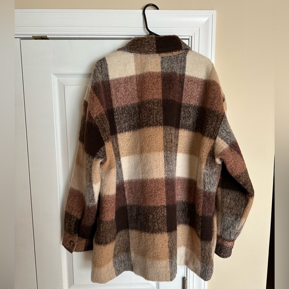 Abercrombie & Fitch Plaid Jacket/Shacket - Picture 2 of 6